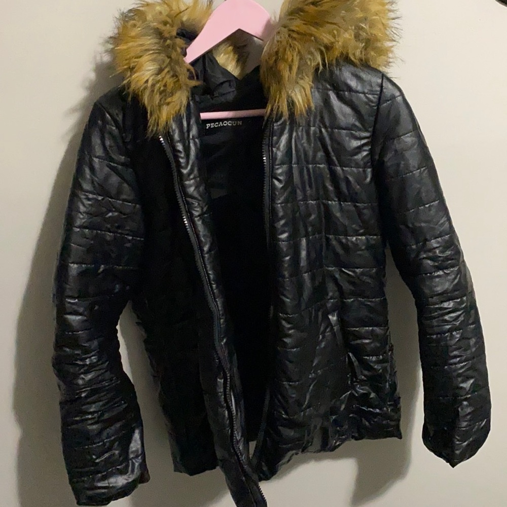 Light Winter Jacket With Fur